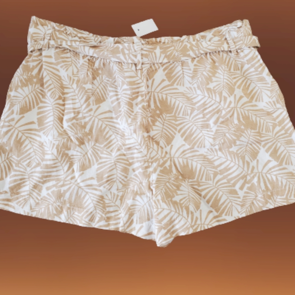 LOFT printed cinched front tie high waist shorts, 40", beige/ white - Picture 5 of 9